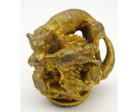 Gilt metal walking cane finial formed as a fox and a duck, inscribed 'Galle' H4cm Condition Report & Further Details Click he