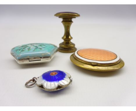 Small desk seal with enamel top, blue and white enamel pendant and 2 other enamel items Condition Report & Further Details Cl