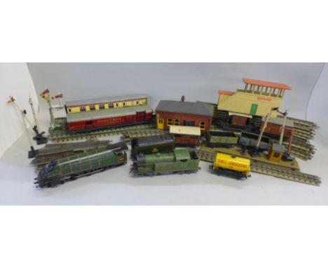 A collection of Hornby-Dublo 00 gauge 3-rail model railway items including an LNER N2 0-6-2 tank engine, an A4 Silver King an