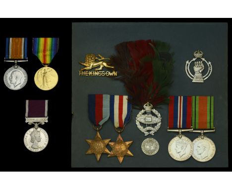 Pair: Private W. Young, Liverpool Regiment British War and Victory Medals (69477 Pte. W. Young. L’Pool. R.) in card boxes of 