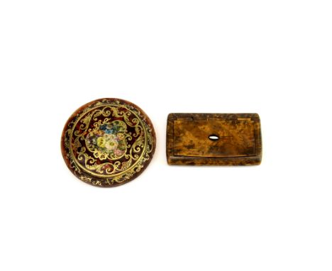 An early 20thC tortoise shell compact Dia. 8.5cm. Together with a tortoise shell snuff box.