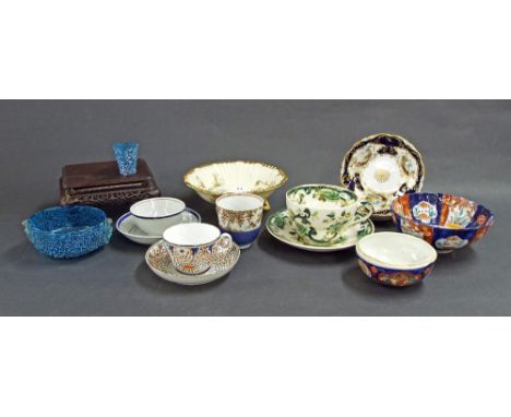 Mixed lot of porcelain to include Japanese Imari examples, Royal Worcester blush ivory pedestal bowl, pair of Swansea style p