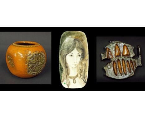 Mixed lot of decorative mid 20th century ceramics to include rectangular plate decorated with the bust portrait of a young la