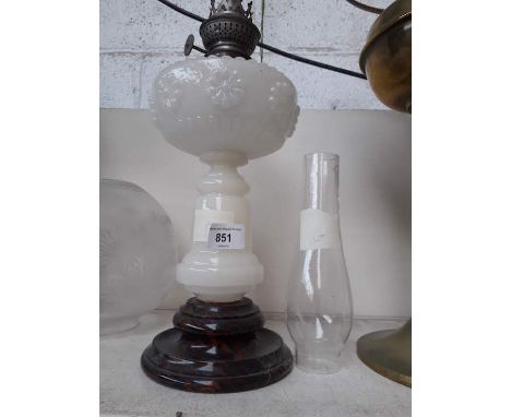 Pressed cream glass oil lamp with funnel 