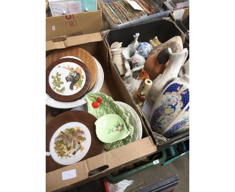 2 boxes of misc pottery to include Carltonware 