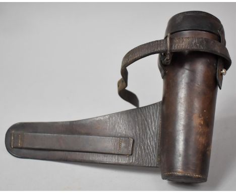 A Vintage Leather Saddle Mounting Flask Case (No Flask), 17cm high 