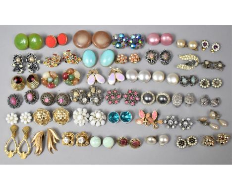 A Collection of Vintage Costume Jewellery Earrings 