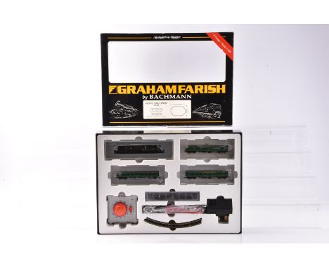 Graham Farish by Bachmann N Gauge Train Set Atlantic Coast Express, a boxed set 379-225 including Merchant Navy Class Holland
