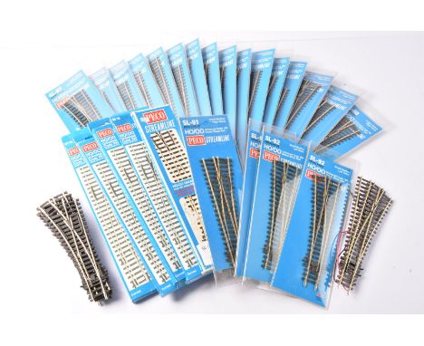Peco OO HO Gauge unused and used Points,  unused, SL-86 and E86 Large Rad curved R/H (6), SL-87 Large Rad curved L/H (5), SL-