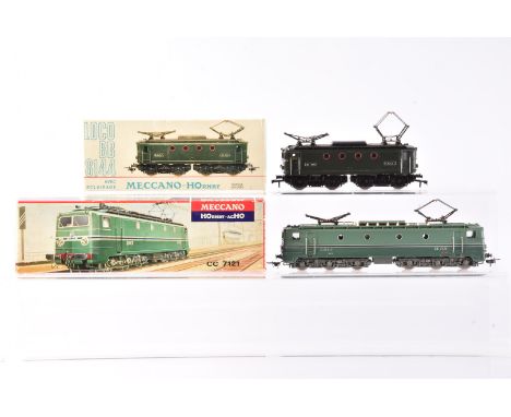 Hornby AcHO HO Gauge BB and CC Twin Pantograph Electric Locomotives, 6372 SNCF green CC7121 and SNCF dark green BB 8144, both
