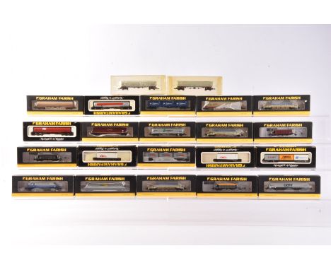 Graham Farish and Farish by Bachmann N Gauge Goods Wagons, mainly boxed in various liveries, comprising, Seacow Hopper Wagons