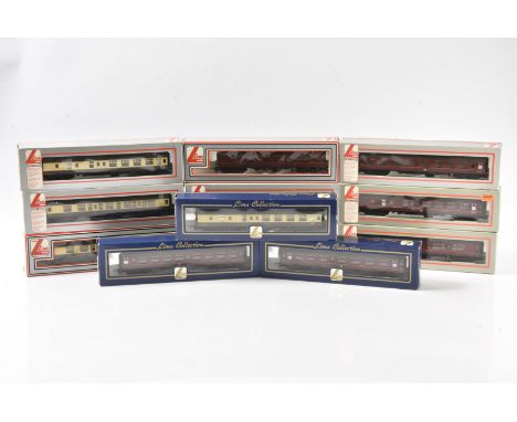 Lima OO Gauge BR Maroon and Chocolate and Cream Coaching Stock, a boxed group including BR maroon examples including two guar