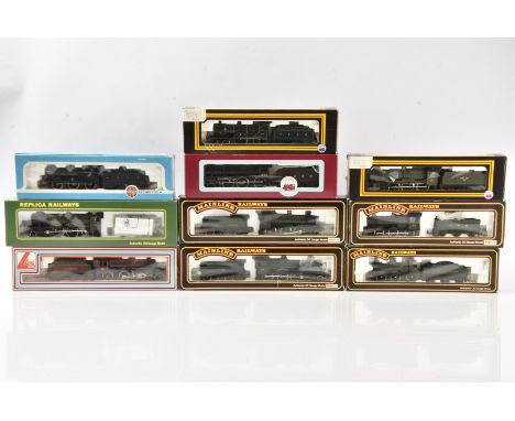 OO Gauge Steam Locomotives with Tenders, a boxed group, including GWR by Mainline 37-078 Hinton Manor 7819, 37-058 Collett Cl