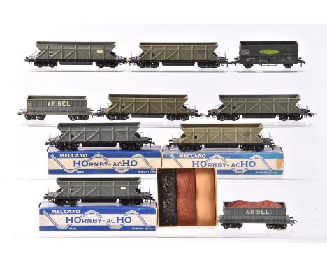 Hornby AcHO HO Gauge various bogie Hopper Wagons, 729 or 7291 Hoppers (7, two boxed), 7260 Arbel Hoppers (2, one with load) a