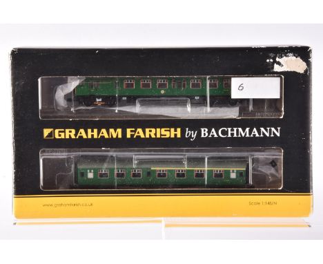 Graham Farish by Bachmann N Gauge Southern Railway EMU, a cased DMU pack with card sleeve, 372-676 4CEP four car DMU 7126 in 