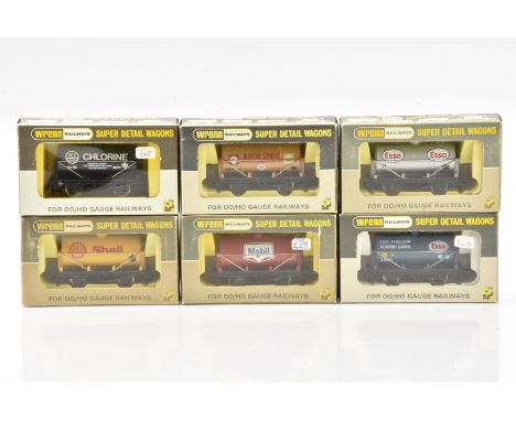 Wrenn OO Gauge standard and late issue boxed Tank Wagons, W5039 blue Esso, W5093 black ICI, W5040 yellow Shell, W5042 silver 