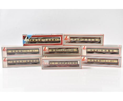 Lima OO Gauge Carmine and Cream Railcar and Coaching Stock, a boxed group, including 205133 MWG Railcar W22 and a rake of eig