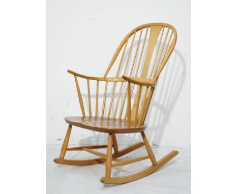 Ercol stick back rocking chair having elm seat   Condition: 