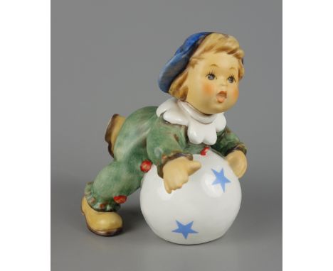 Zirkusakrobat, Helmut Fischer für Hummel, 1999 H.8,5cm, Boden mit geprägter Modell-Nr. 2088/B und Jahreszahl 1999