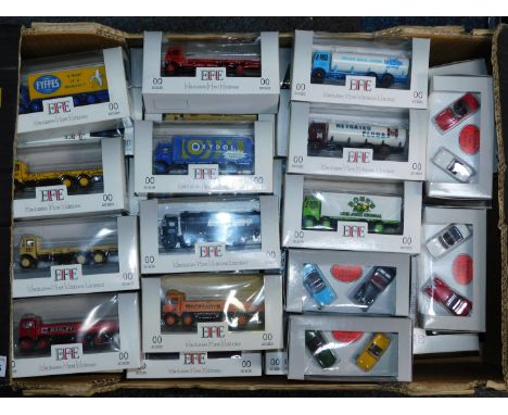 EFE die cast model vintage trucks, motor cars, Exclusive First Editions, 00 scale, all boxed. (a quantity)