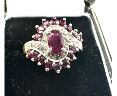 9ct gold ruby &amp; diamond ring weight 3.7g