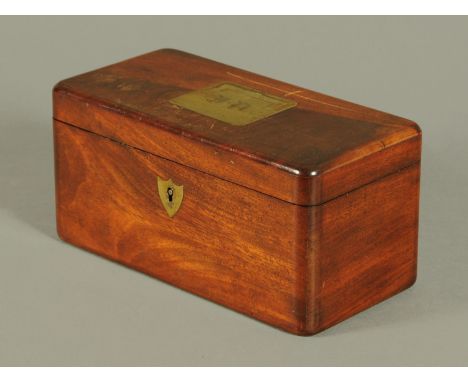 A 19th century mahogany tea caddy, with flush top handle.  Length 27 cm. 