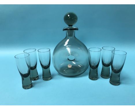 A Holmegaard Kastrup decanter and six liquor glasses