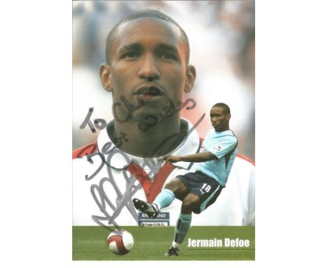 Football signed collection. 25 signed items mainly 12x8 colour photos. Including Jermain Defoe, Peter Beardsley, Les Read, Ro