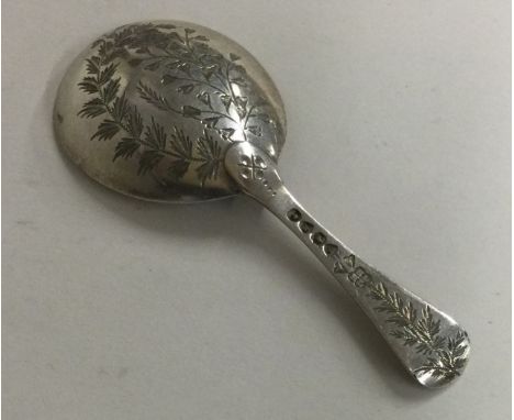 An attractive Victorian aesthetic silver caddy spoon. London. Approx. 12 grams. Est. £30 - £50.