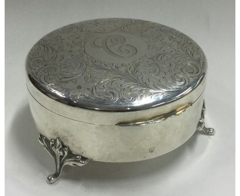 An American silver engraved jewellery / ring box. Marked to base. Approx. 223 grams. Est. £150 - £200.