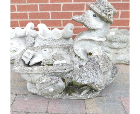 Large novelty type duck shaded planter