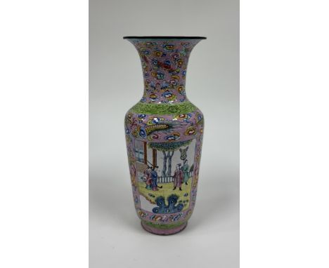 A canton enamel "dragons" vaseChina, Qing Dynasty (1644 - 1912), Guangxu (1875 - 1908)Provenance: French private collection -