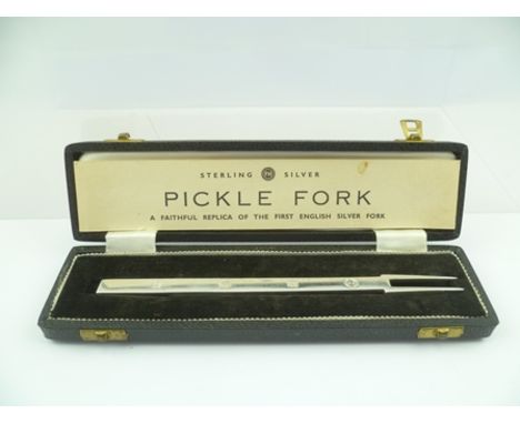 FRANCIS HOWARD LTD. A MID 20TH CENTURY SILVER PICKLE FORK (based on the design of one of the earliest known English forks cal