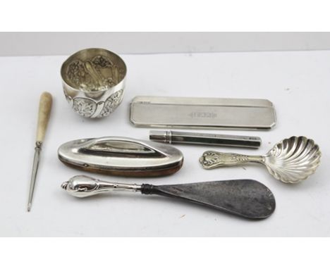 A QUANTITY OF ASSORTED SILVER AND SILVER PLATED BIJOUTERIE, including a silver cased small comb, caddy spoon etc. 