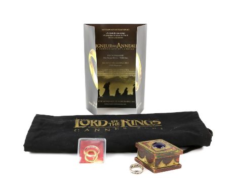 The Lord of the Rings - a set of promotional gifts and items from the premiere at the LOTR Cannes Press Festival in 2001 incl