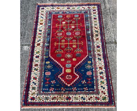 A Vintage Indian style rug. [193x127cm] 