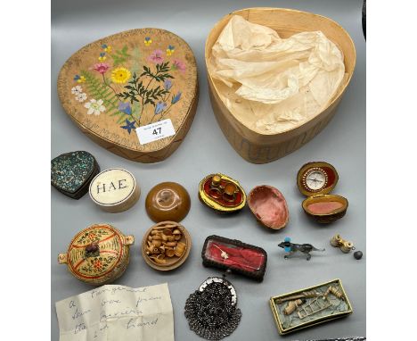 A Small vintage hand painted trinket box containing collectables. Includes fruit wood trinket containing small hand carved cu