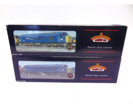[OO GAUGE]. TWO B.R. DIESEL LOCOMOTIVES comprising Bachmann No.32650, B.R. Class 44 1co-co1 diesel locomotive 'Scafell Pike',