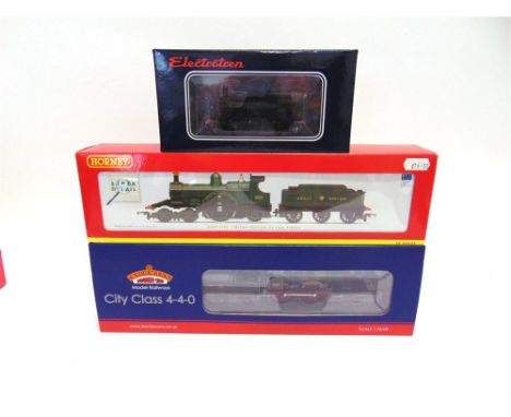 [OO GAUGE]. THREE G.W.R. LOCOMOTIVES comprising Bachmann No.31727, G.W.R. City Class 4-4-0 tender locomotive 'City of London'