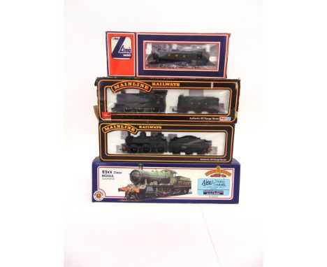 [OO GAUGE]. FOUR G.W.R. LOCOMOTIVES comprising a Bachmann No.31801, G.W.R. Class 93xx 2-6-0 mogul tender locomotive, 9319, gr