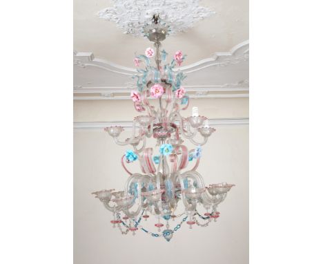 Eighteen-light chandelier on two tiers in pink and blue Murano glass. Late 18th-early 19th century. Minor defects and small l