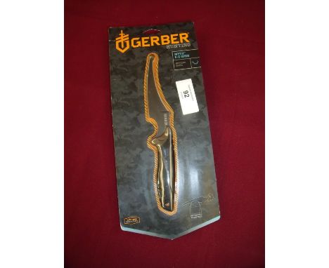 Boxed as new Gerber hunting knife Myth E-Z open gutting knife with sheath 