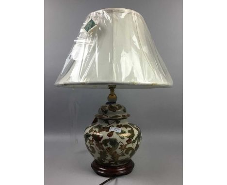 TWO MODERN JAPANESE CERAMIC VASE LAMPS,with two shades