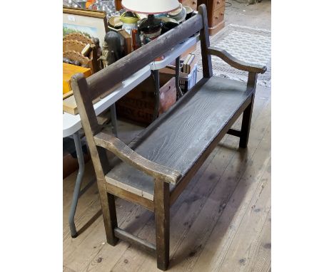 An early 20th century chapel hallway bench, small proportions 