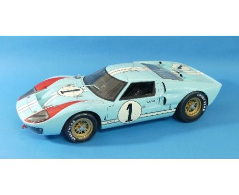 Exoto LMC 10011 1966 Ford GT40 Mk.II Le Mans #1, the 1:10th scale model finished in light blue and dark red with racing No.1,