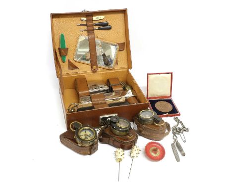  A First World War Verner's Pattern VII Pocket Compass by Short &amp; Mason Ltd., London, No.15181, dated 1915, in a stitched