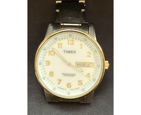 Timex perpetual calendar wristwatch not currently ticking 