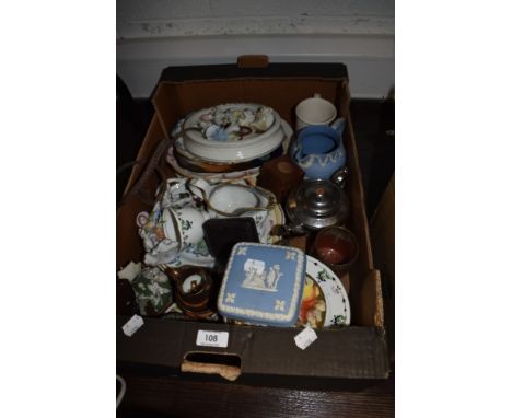 A mixed box of vintage and antique ceramics amongst which is a Wedgwood trinket box, figurines,novelty baby plate and more.AF