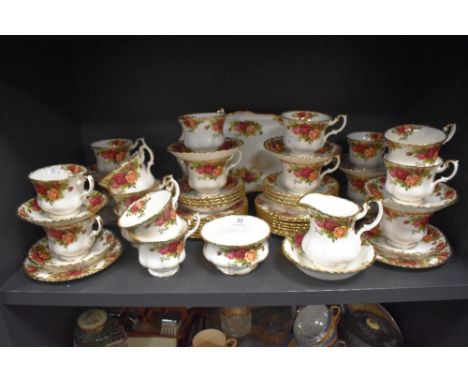 A good amount of Royal Albert old country roses, including cups and saucers, sugar basin,jug and plate.