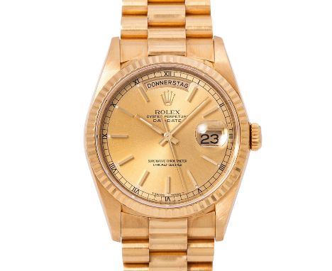 ROLEX Day Date 36 Ref 18238 Herrenuhr. LC100. Box und Papiere. 18K Gelbgold. Automatik Werk Kal. 3155 mit sehr guten Gangwert